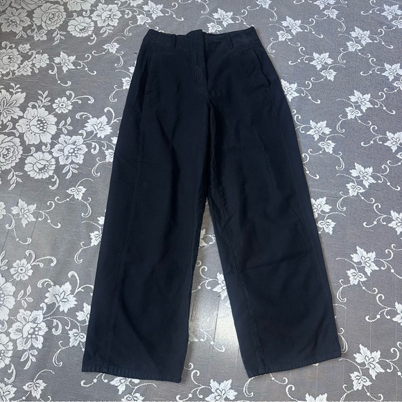 Aritzia Wilfred Free Ascendant High Rise Utility  Pant in black Sz 6 - Picture 4 of 14